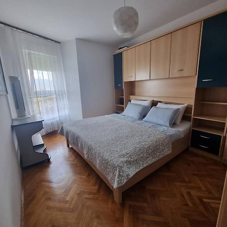 Rijeka Stan Apartment Exterior photo